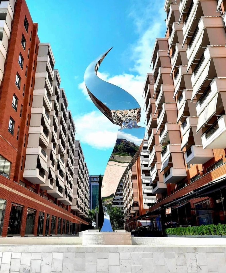 Tirane, jepet me qera dyqan Kati 0, 105 m² 2,625 € (Rruga Kavajes)