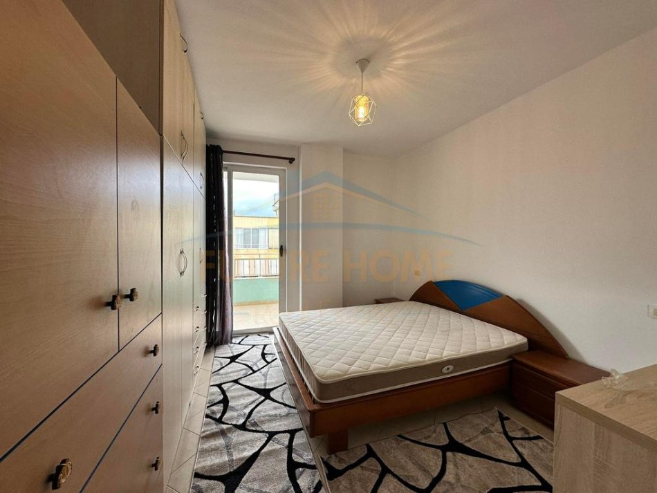 Tirane, jepet me qera apartament 2+1 Kati 7, 85 m² 400 € (Rezidences Klensi, Unaza e Re, Tirane)