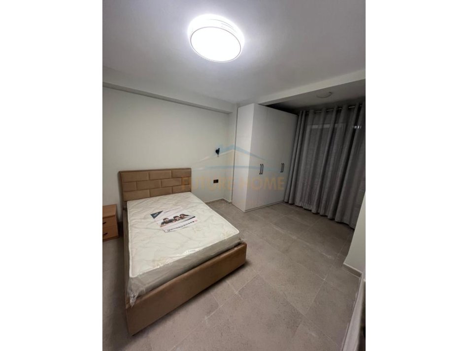 jepet me qera apartament 2+1 Kati 1, 90 m² 350 € (Kinostudio)