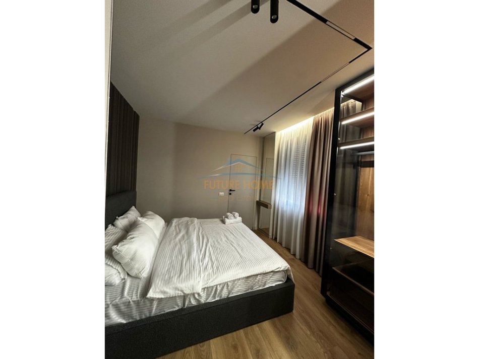 Tirane, jepet me qera apartament 2+1 Kati 2, 85 m² 900 € (Don Bosko)
