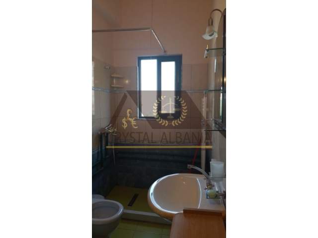Tirane, jap me qera apartament 1+1 Kati 2, 55 m² 250 Euro (vebi hoxha)