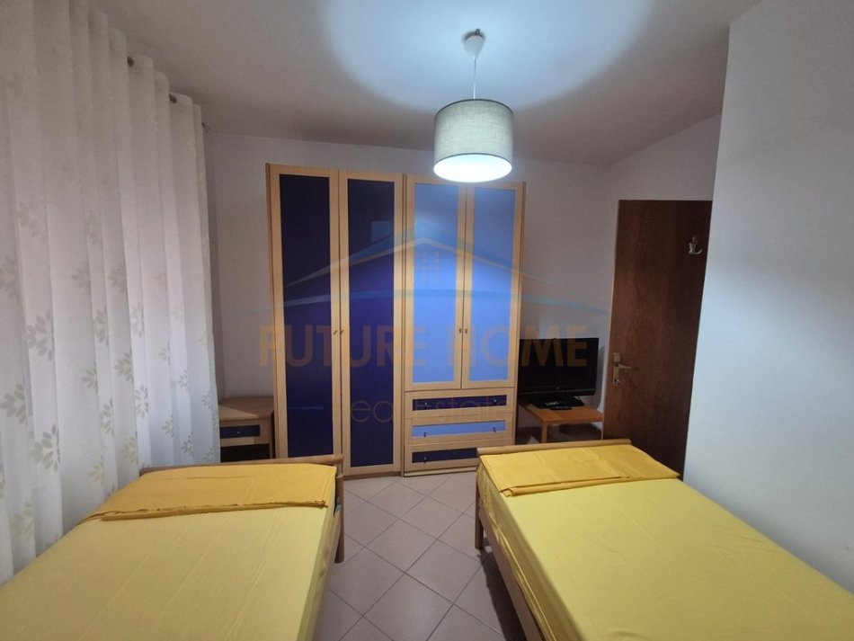Durres, jepet me qera apartament 2+1 Kati 2, 82 m² 450 € (Ura e Dajlanit)