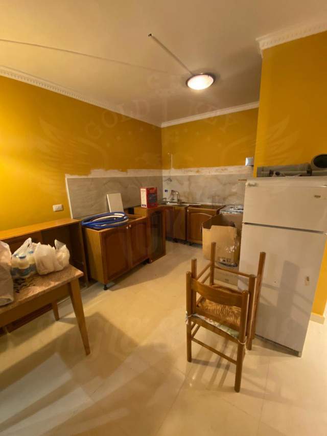 Durres, jepet me qera apartament 3+1+A+BLK Kati 10, 120 m² 450 Euro (QENDER)