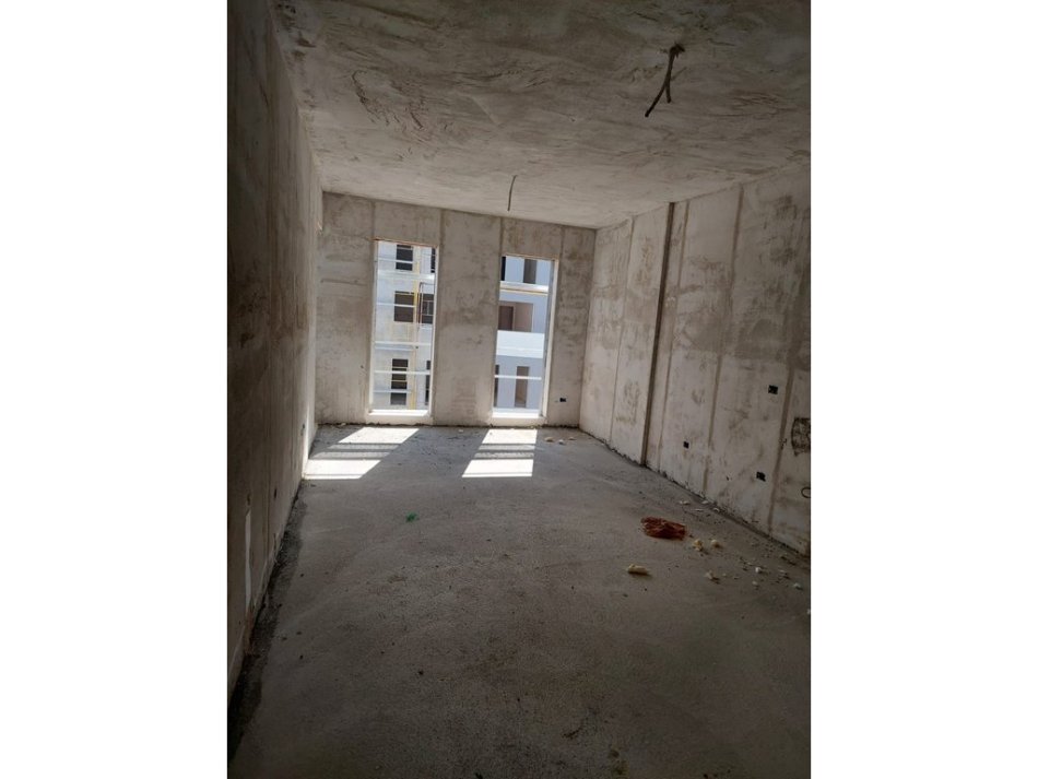 Tirane, shitet apartament 2+1 Kati 4, 97 m² 97.000 € (Univers City.)