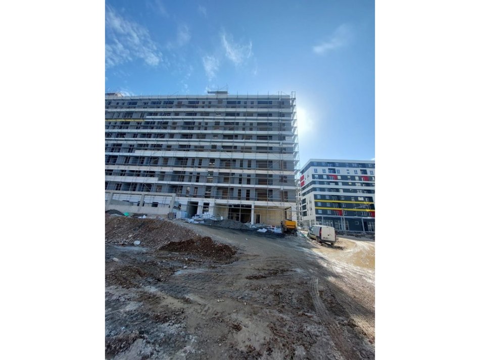Tirane, shitet apartament 2+1 Kati 4, 97 m² 97.000 € (Univers City.)