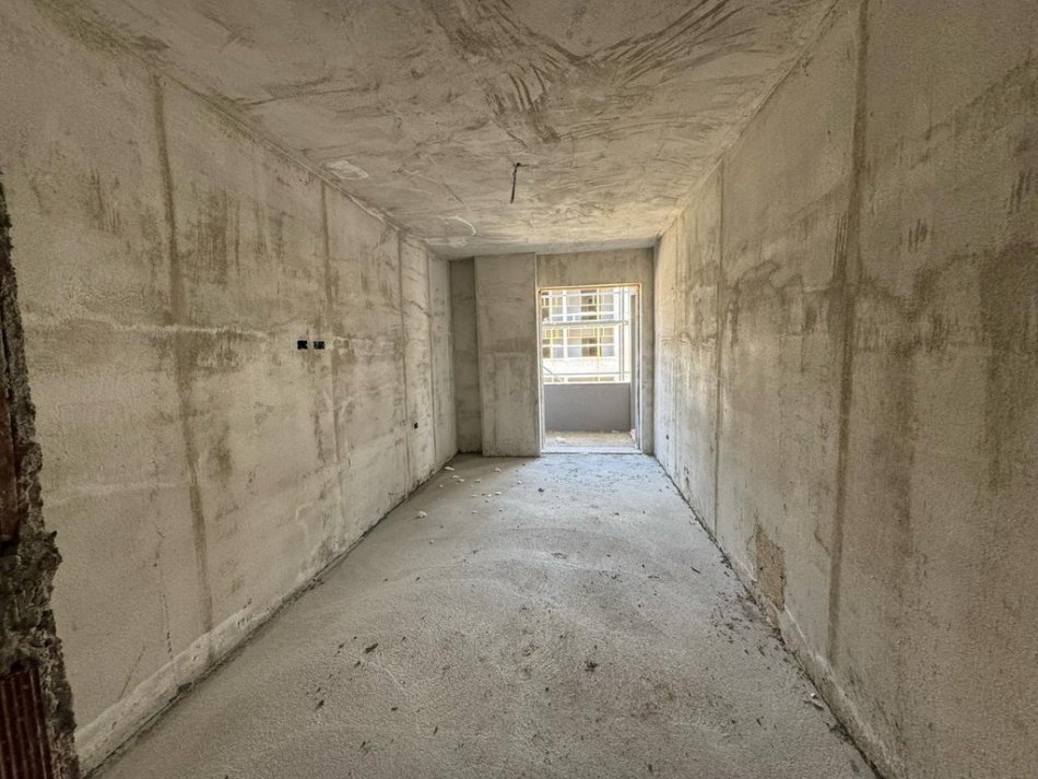 Tirane, shitet apartament 2+1 Kati 4, 97 m² 97.000 € (Univers City.)