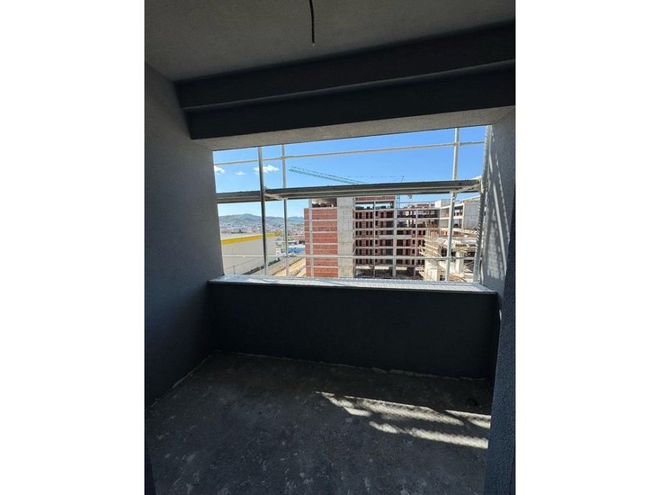 Tirane, shitet apartament 2+1 Kati 4, 97 m² 97.000 € (QTU)