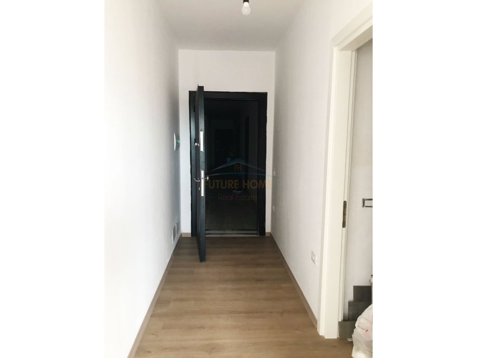 Tirane, jap me qera apartament 2+1 Kati 6, 95 m² 500 € (DRITAN HOXHA)