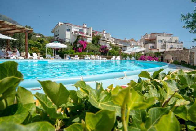 Dhermi, shitet apartament 3+1 Kati 3, 170 m² 350.000 Euro