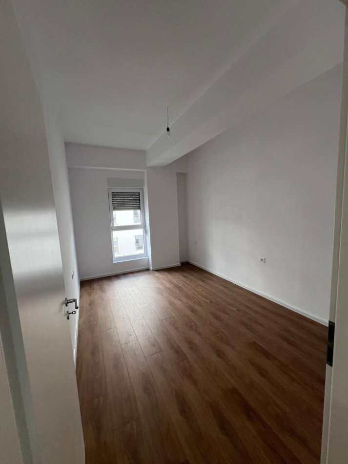 Tirane, shitet apartament 1+1+Ballkon Kati 6, 62 m² 98.080 € (Kompleksi Kaimi)
