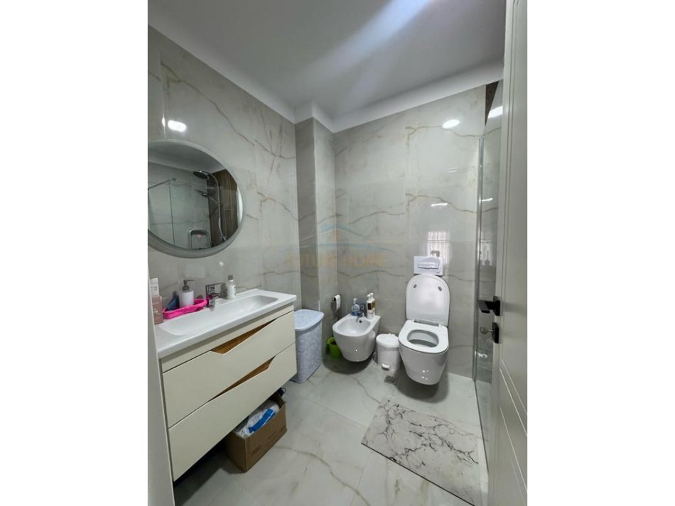 Tirane, shitet apartament 2+1 Kati 1, 94 m² 165.000 € (Rruga Hamdi Pepa)
