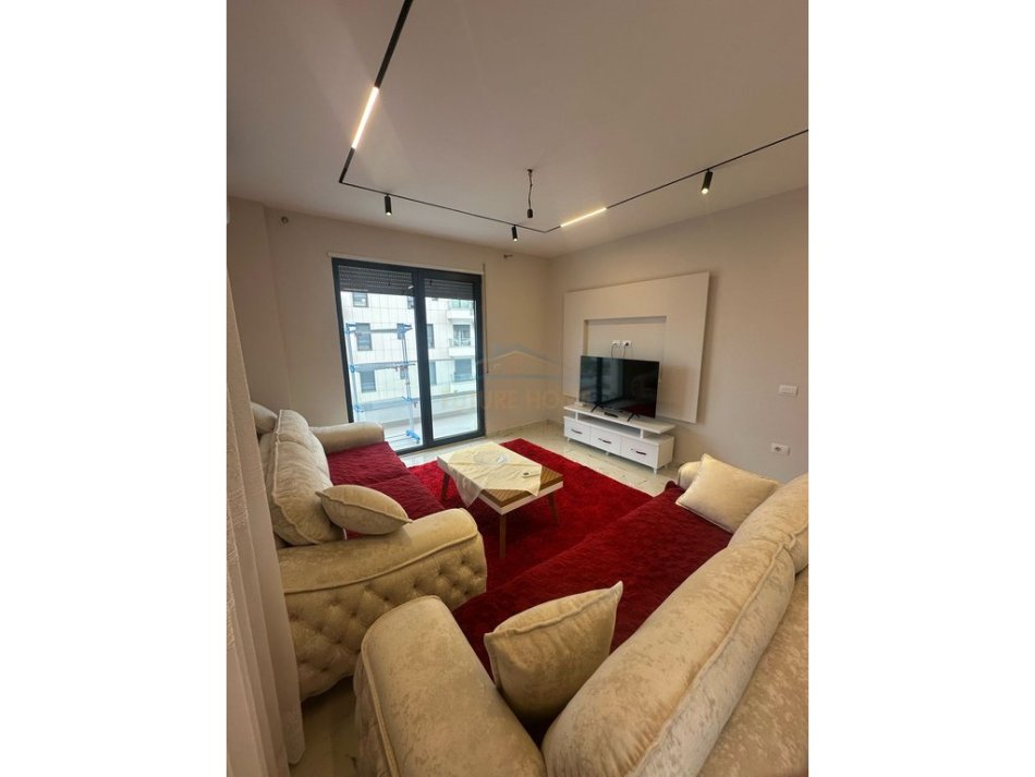 Tirane, jepet me qera apartament 2+1 Kati 4, 105 m² 750 € (Residenca Green Harmony, Porcelan, Tiranë.)