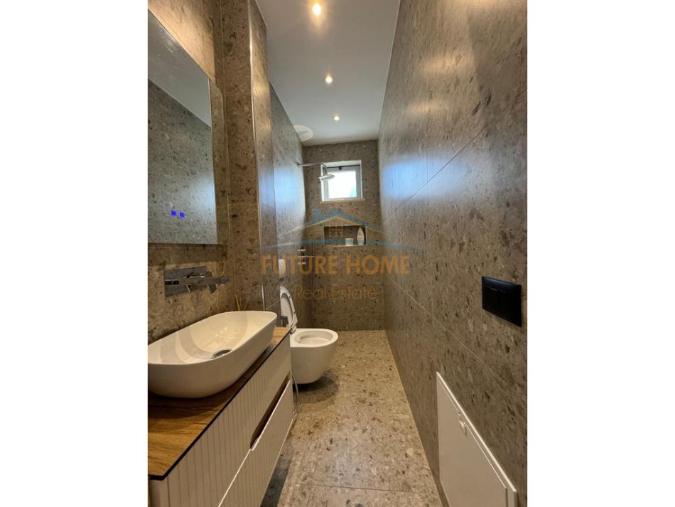Tirane, shes vetem 1 dhome 1+1 Kati 2, 50 m² 220.000 € (Sheshi Willson)
