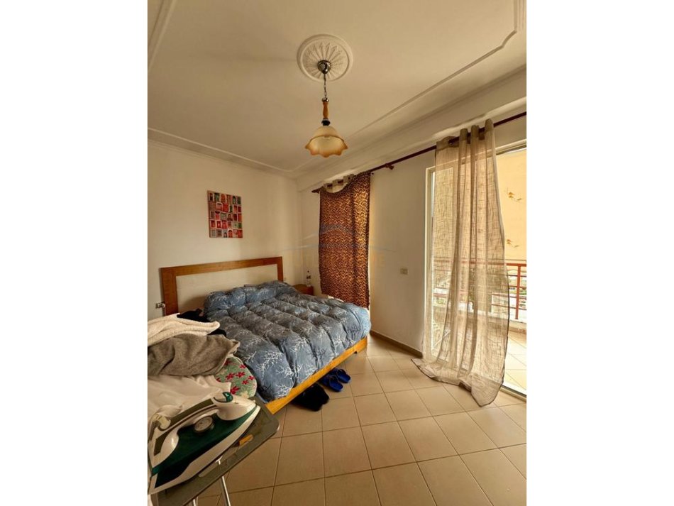 Tirane, jepet me qera apartament 1+1 Kati 6, 67 m² 650 € (Rruga e Bogdanve)