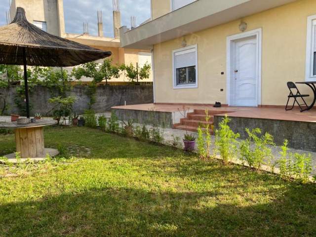 Durres, shes Vile 5+1+A Kati 2,  (Rruga Unazes Plepa Durres)