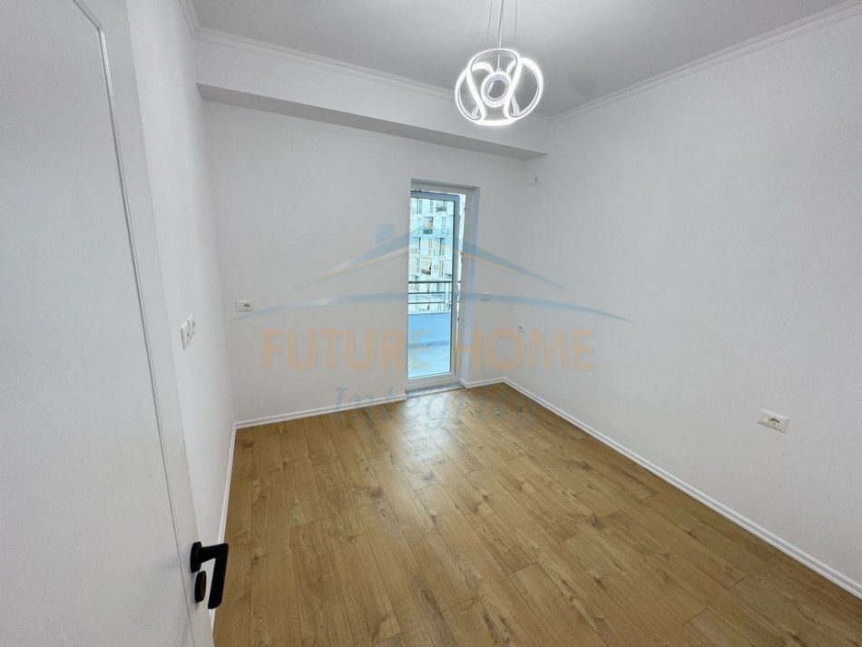 Tirane, shitet apartament 1+1+Ballkon Kati 4, 60 m² 93.000 € (unaza e re)