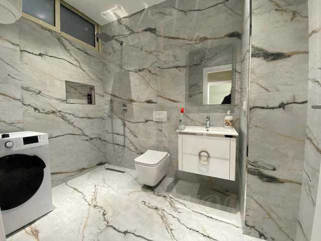 Durres, jap me qera apartament 1+1+BLK Kati 5, 400 Euro (Plazh Durres)
