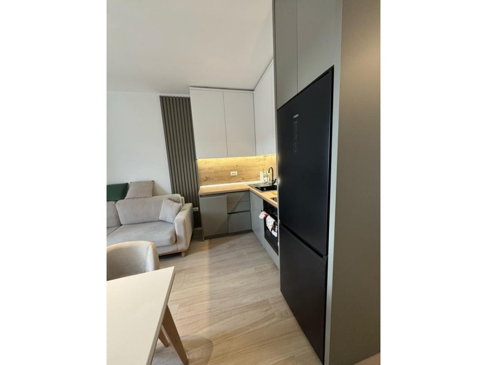 Tirane, jap me qera apartament 1+1 Kati 8, 46 m² 600 € (Don Bosko)