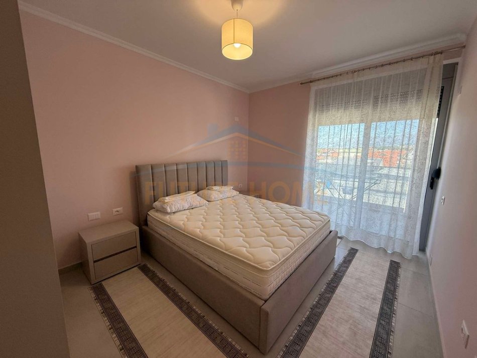 Tirane, jepet me qera apartament 2+1 Kati 2, 100 m² 450 € (PRANE ARDENOS)    UNA52479