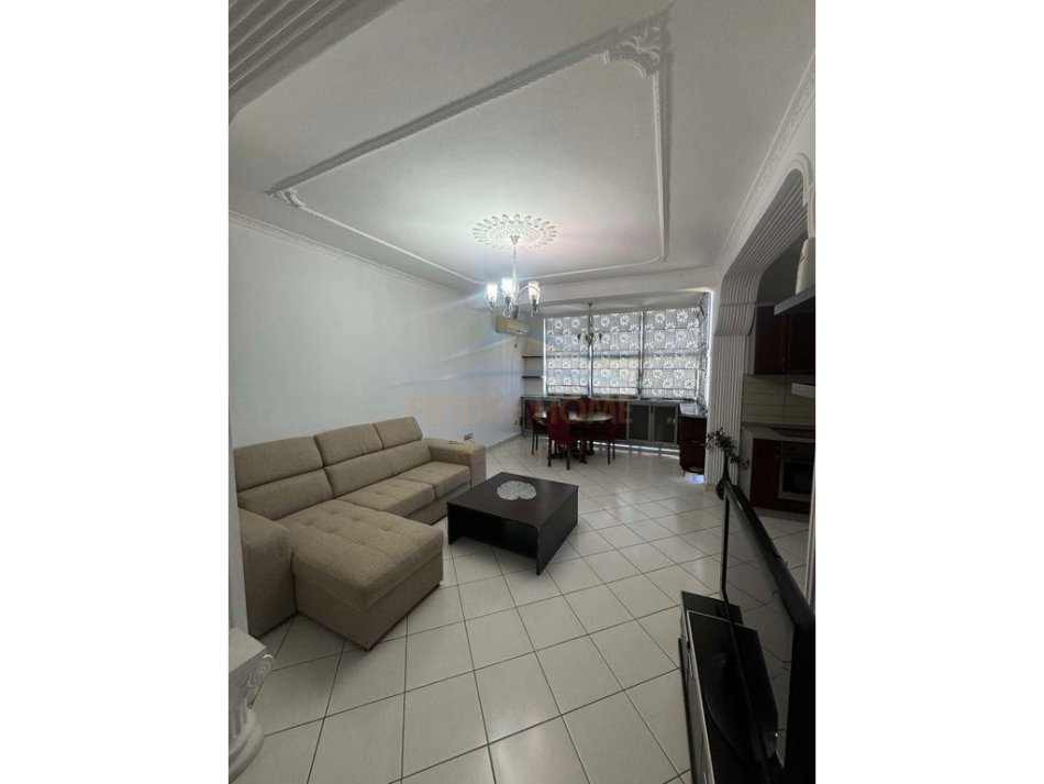 Tirane, jepet me qera apartament 2+1 Kati 8, 113 m² 450 € (RRUGA TEODOR KEKO) UNA29438