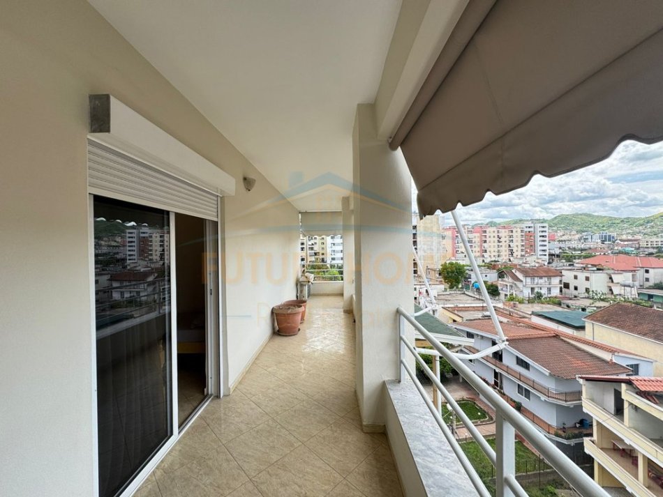 Tirane, shitet apartament 2+1 Kati 5, 95 m² 155.000 € (Unaza e re)