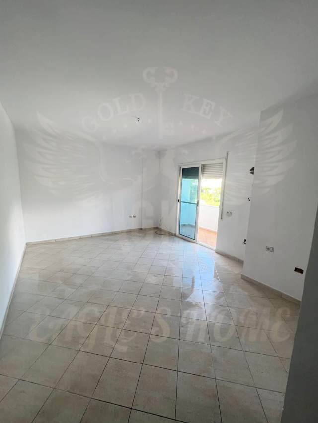 Durres, shes apartament 1+1+BLK Kati 6, 58 m² 38.000 Euro (Shkembi Kavajes,Rruga Dytsore)