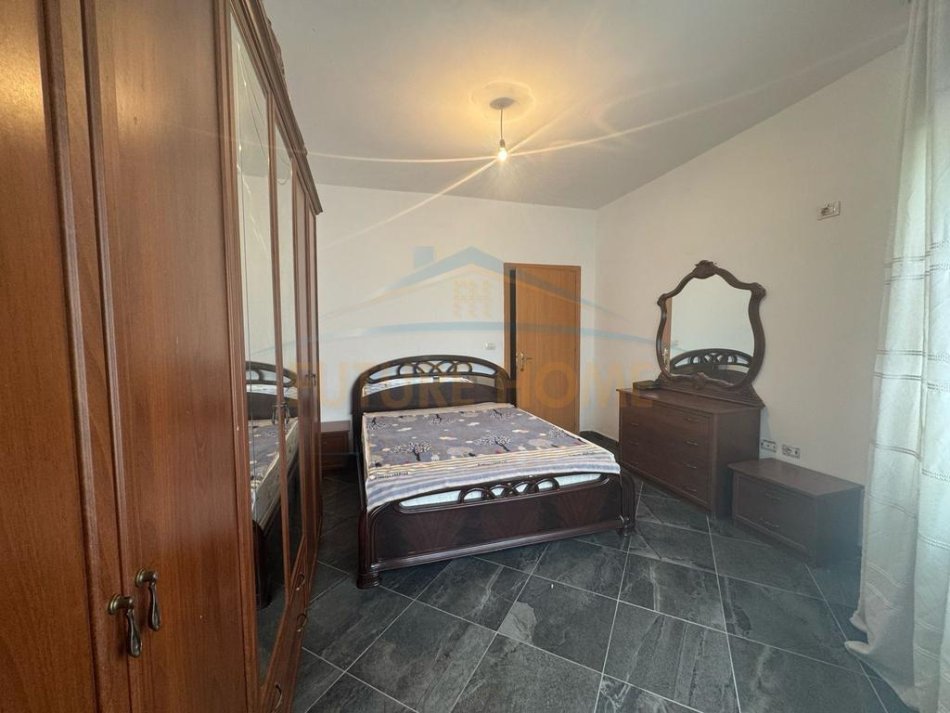 Tirane, jepet me qera apartament 1+1 Kati 6, 81 m² 400 € (UNAZA RE)  UNA52832