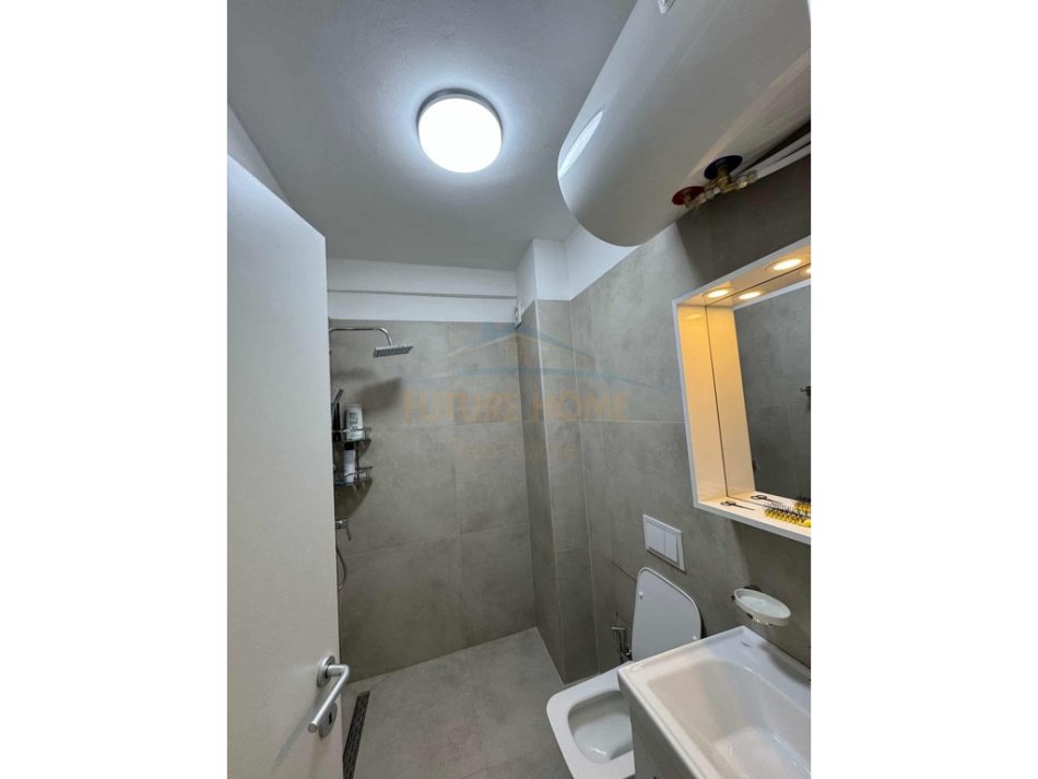 Tirane, shitet apartament 1+1 Kati 4, 49 m² 125.000 € (SELITE PRANE XHAMISE)  UNA52887