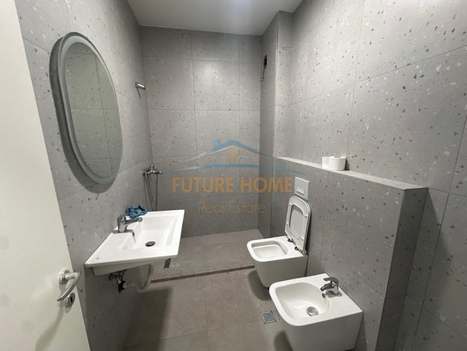 Tirane, jap me qera apartament 3+1 Kati 1, 110 m² 700 € (DON BOSKO)
