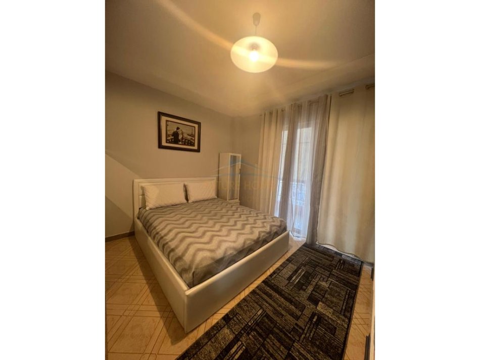 Tirane, jap me qera apartament 1+1 Kati 5, 63 m² 530 € (5 MAJI)