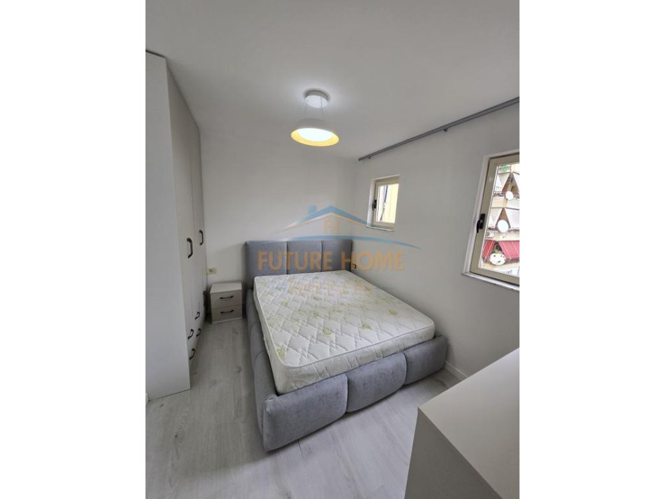 Tirane, jap me qera apartament 1+1 Kati 5, 45 m² 600 € (MYSLYM SHYRI)