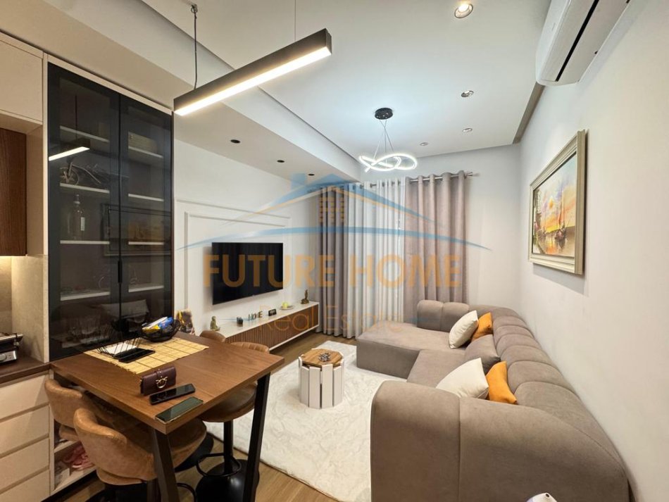 Tirane, shitet apartament 2+1 Kati 5, 86 m² 160.000 € (ALI DEM)   PRO+52873