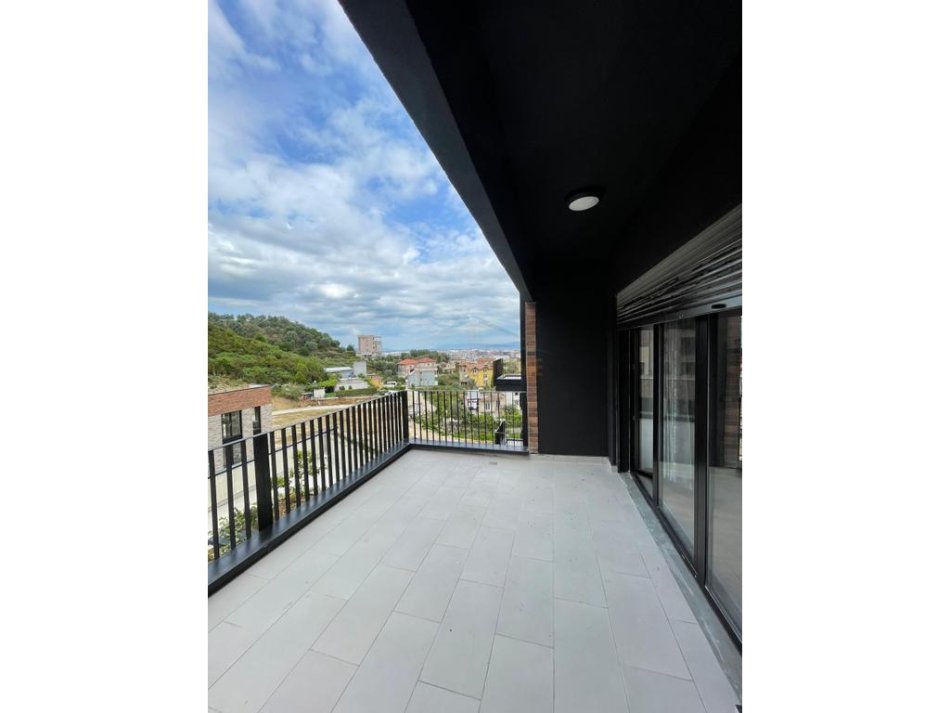 Tirane, jap me qera apartament 1+1 Kati 2, 91 m² 650 € (KODRA E DIELLIT 2)