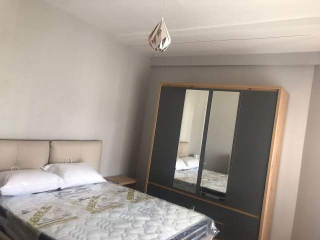 Tirane, jepet me qera apartament 1+1+BLK Kati 3, 65 m² 450 Euro (RRUGA HAMDI SINA, LIQENI I THATE)