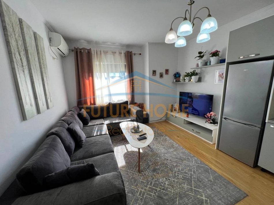 Tirane, shitet apartament 2+1 Kati 6, 89 m² 102.000 € (misto mame)
