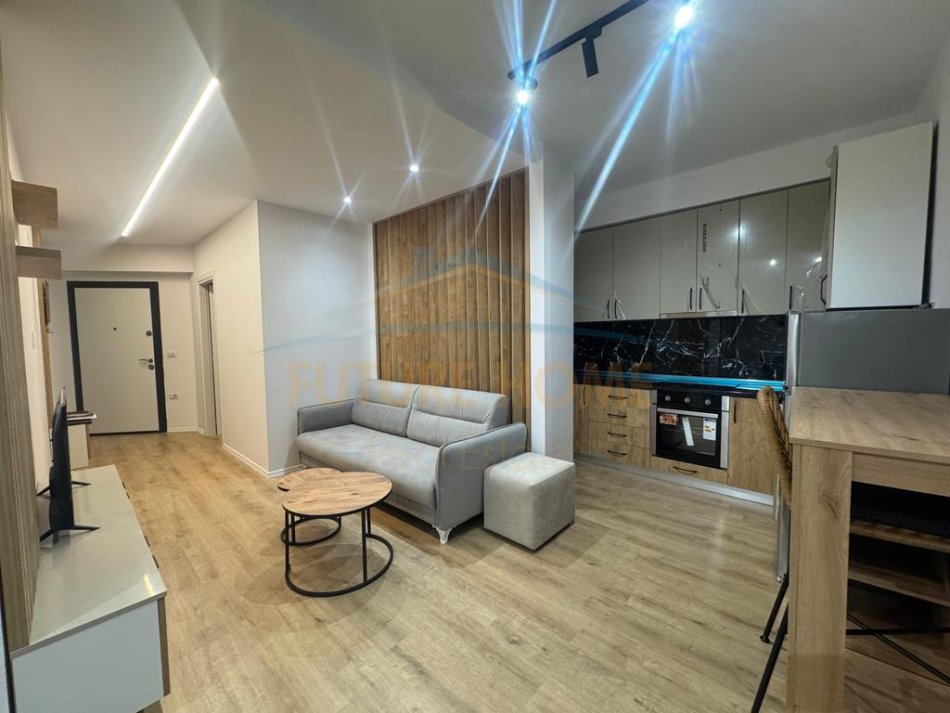 Tirane, jap me qera apartament 2+1 Kati 1, 76 m² 550 € (KODRA E DIELLIT)