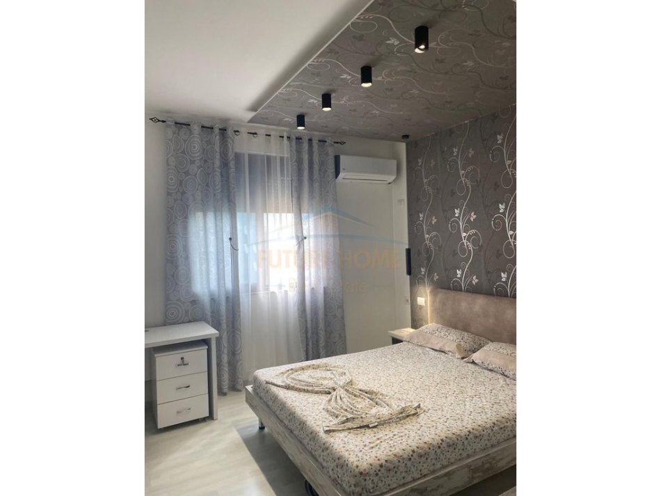 Tirane, jap me qera apartament 1+1 Kati 8, 71 m² 600 € (STACIONI I TRENIT)