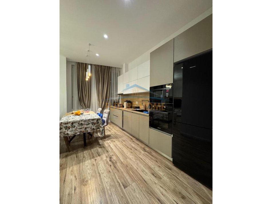 Tirane, shitet apartament 2+1 Kati 0, 87 m² 177.000 € (kompleksi &quot;Magnet)