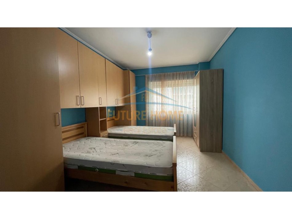 Tirane, shitet apartament 2+1 Kati 4, 99 m² 190.000 € 