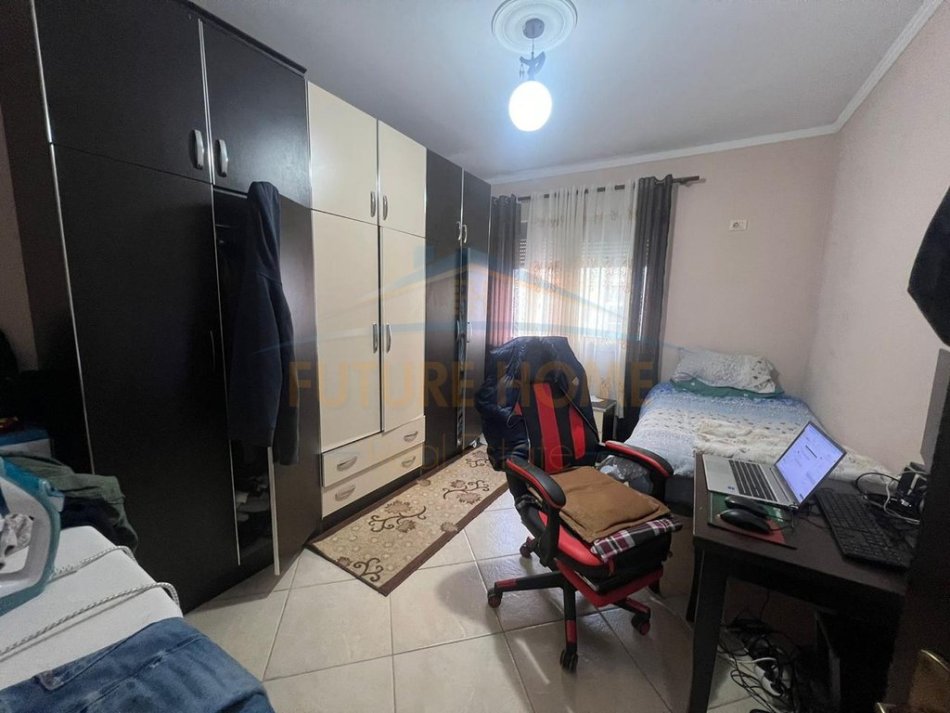 Tirane, shitet apartament 2+1 Kati 4, 94 m² 128.000 € (Rruga Alexandri i Madh)