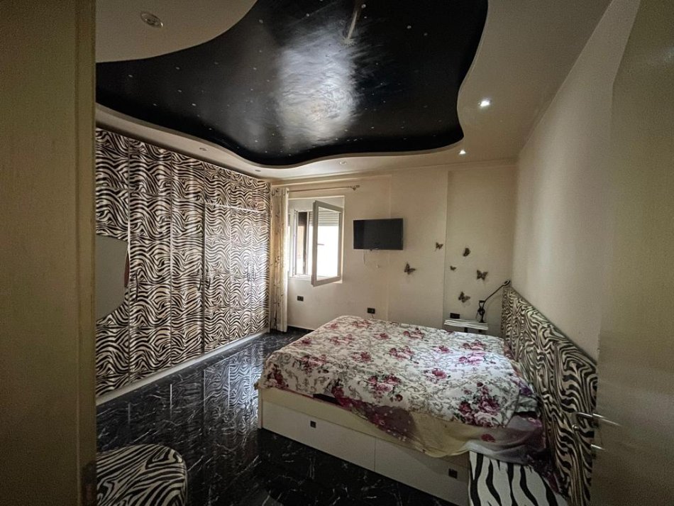 Tirane, shitet apartament 2+1 Kati 3, 101 m² 165.000 € (Rruga Kodra e Diellit)