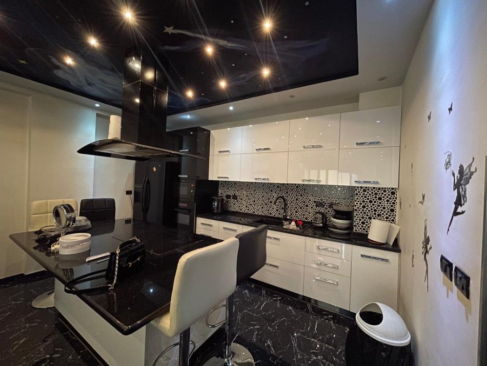 Tirane, shitet apartament 2+1 Kati 3, 101 m² 165.000 € (Rruga Kodra e Diellit)
