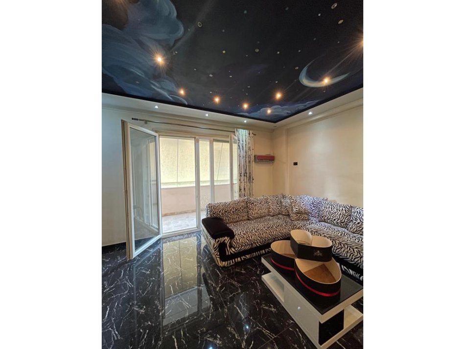 Tirane, shitet apartament 2+1 Kati 3, 101 m² 165.000 € (Rruga Kodra e Diellit)