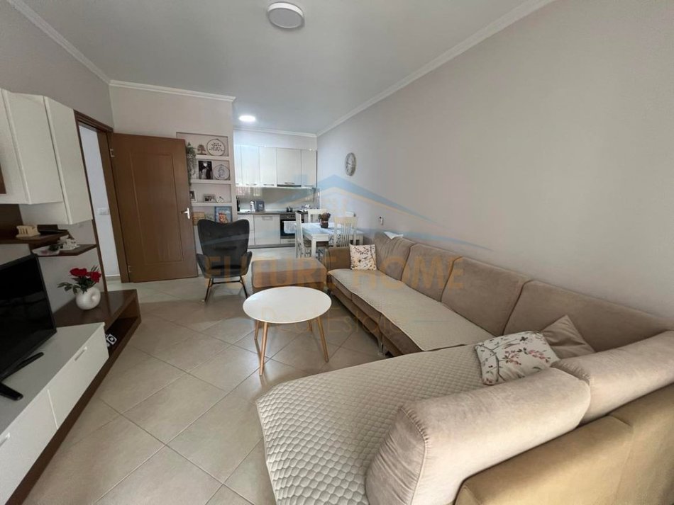 Tirane, shitet apartament 1+1+Ballkon Kati 3, 68 m² 105.000 € (MISTO MAME)   UNA53265