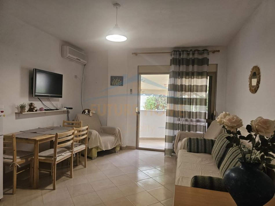 Golem, jepet me qera apartament 1+1+Ballkon Kati 1, 65 m² 320 € 