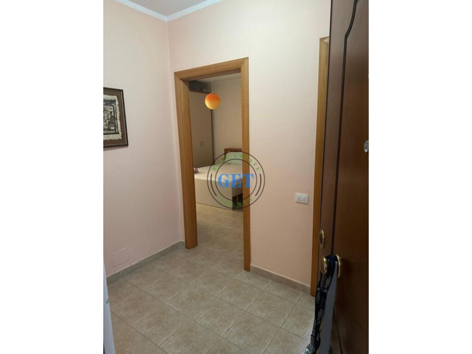 Durres, jepet me qera apartament 1+1+Ballkon Kati 4, 60 m² 300 € (Golem)