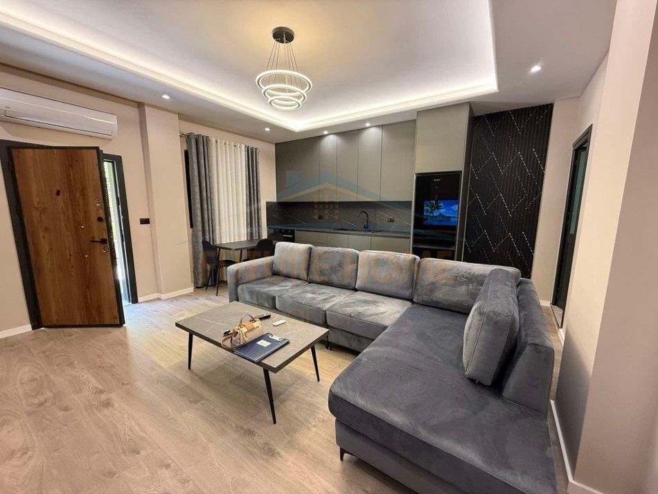 Tirane, shitet apartament 1+1 Kati 0, 57 m² 130.000 € (Liqeni Thate)   UNA53601