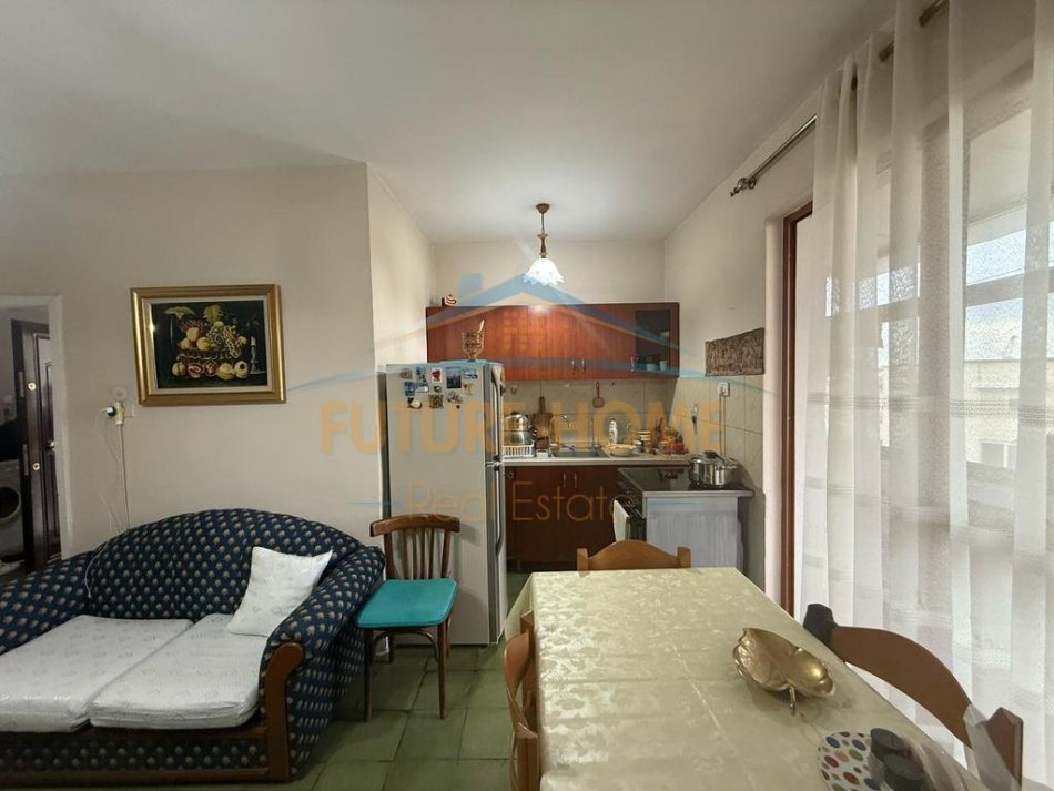 Tirane, shes apartament 2+1 Kati 5, 68 m² (Rruga Mine Peza)