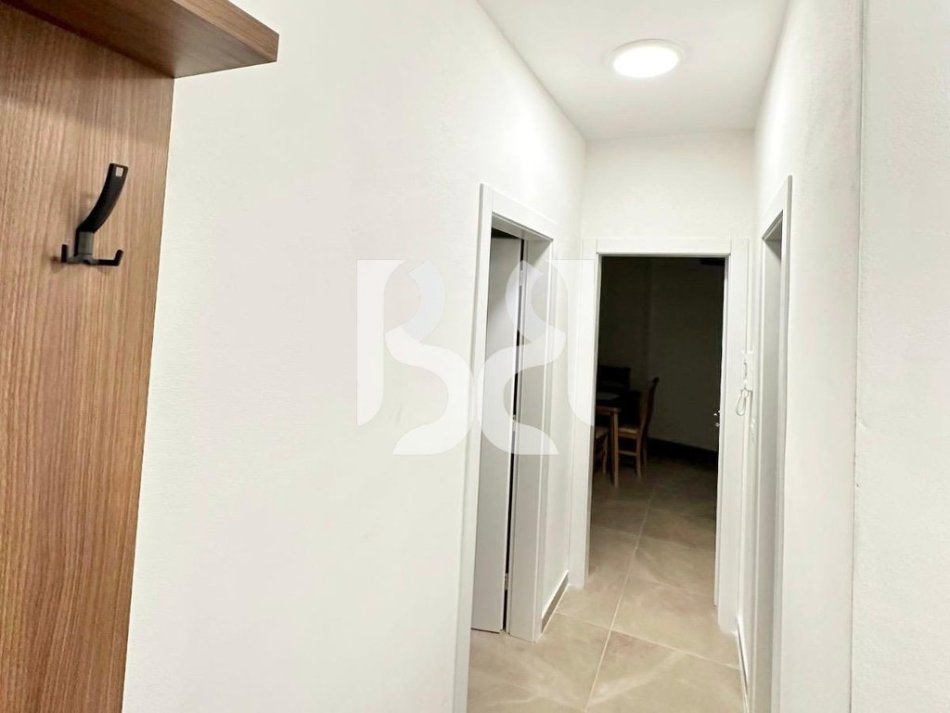 Tirane, jepet me qera apartament 1+1 Kati 9, 70 m² 400 € (Astir)