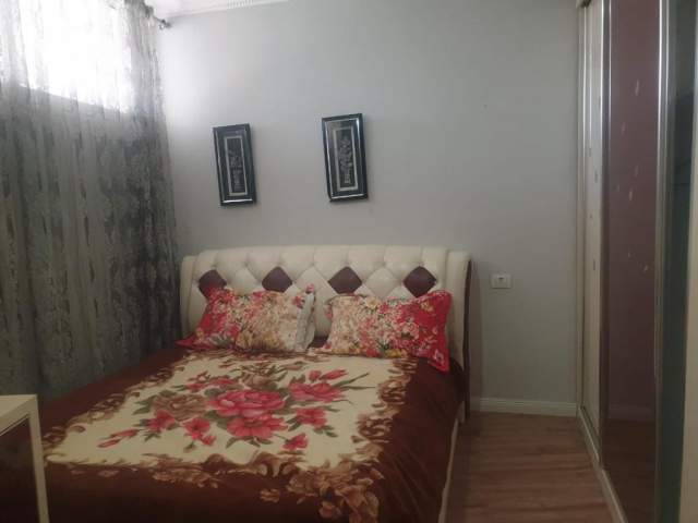 Tirane, shes apartament Kati 3, 76 m² 70.000 Euro (UNAZA RE)